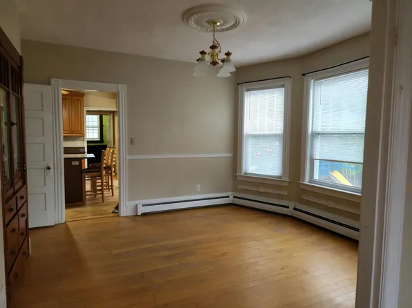 89 Taylor Street, Manchester, NH 03103