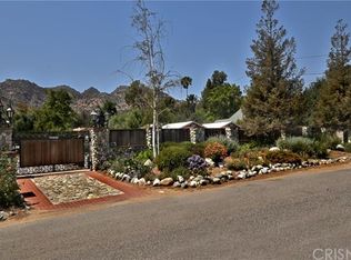 9957 Shoup Ave, Chatsworth, CA 91311