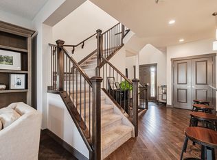 1337 Secord Lndg NW, Edmonton, AB T5T5W7