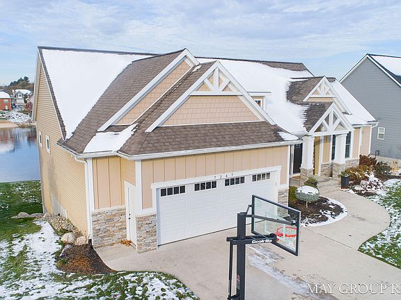 3rd image of 7247 Rosie Shores Dr SW