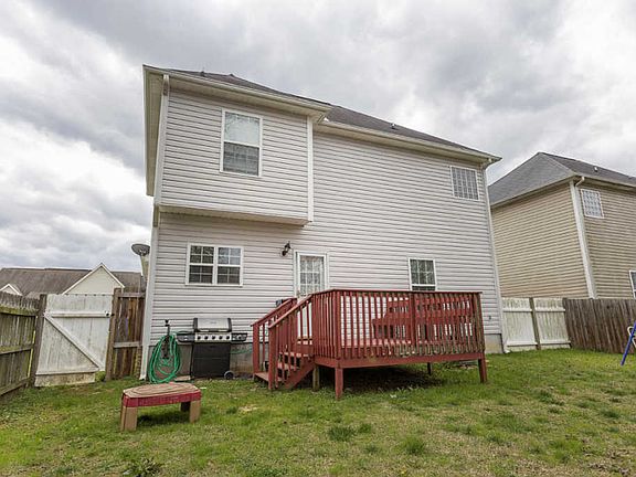 4th image of 7126 Blossom Cir
