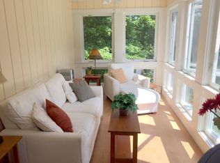 2327 Godfrey Rd, East Thetford, VT 05043