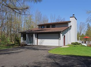 1843 Runnymede Dr, Cazenovia, NY 13035