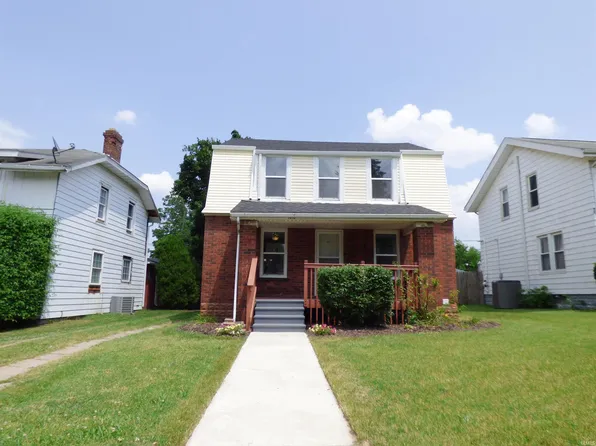 1810 Kemble Ave, South Bend, IN 46613