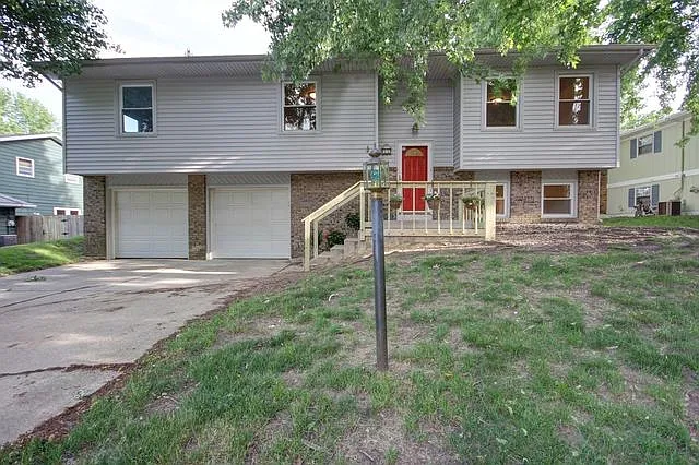 38 Ashley Ln photo 1
