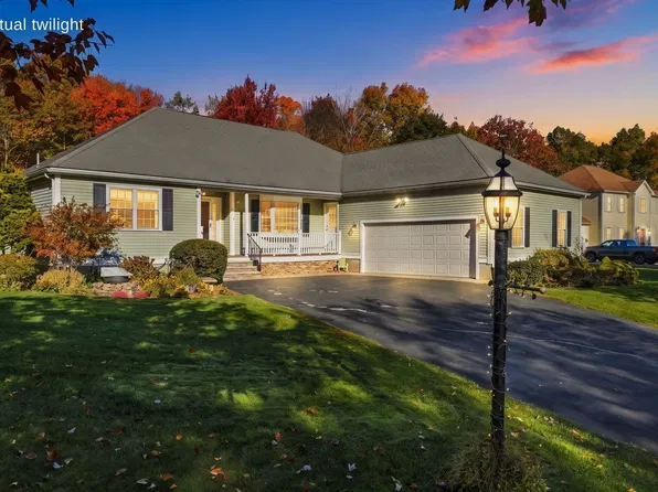 68 Karens Way, Raynham, MA 02767