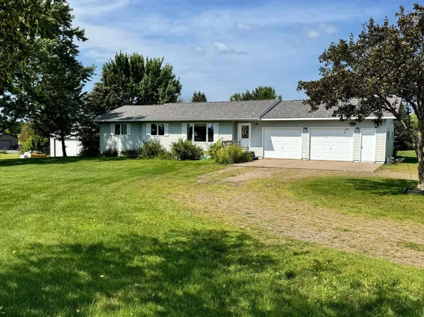 1334 210th Ave, New Richmond, WI 54017