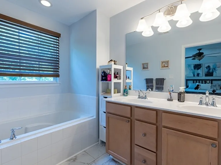 220 W General Grey Ct — Photo 16