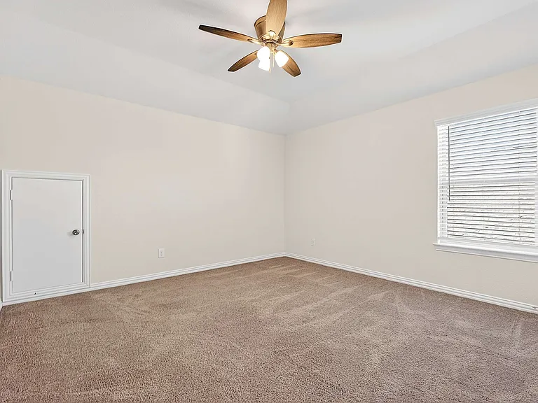 1356 Francesca Dr — Photo 39