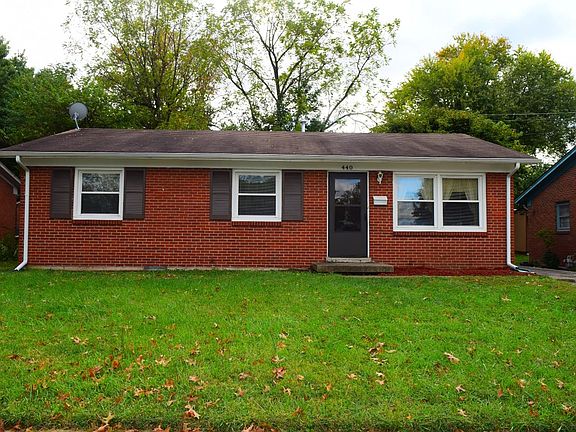 3rd image of 440 Sandalwood Dr
