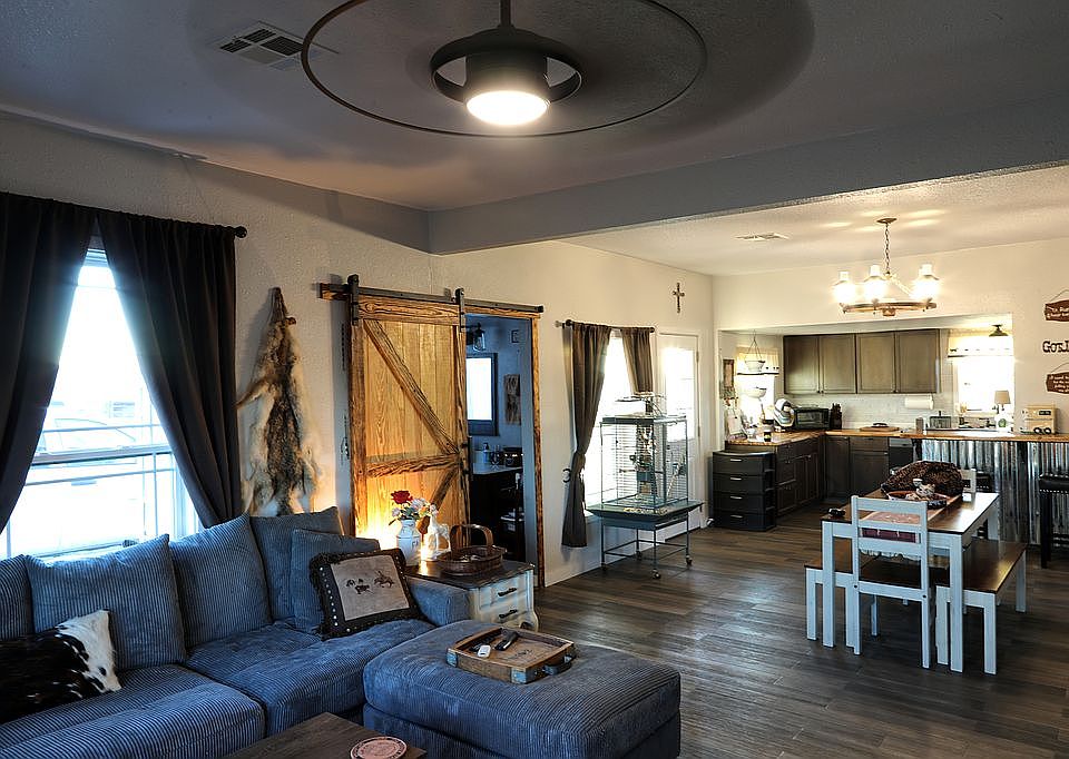 1st image of 22395 Wilson Rd