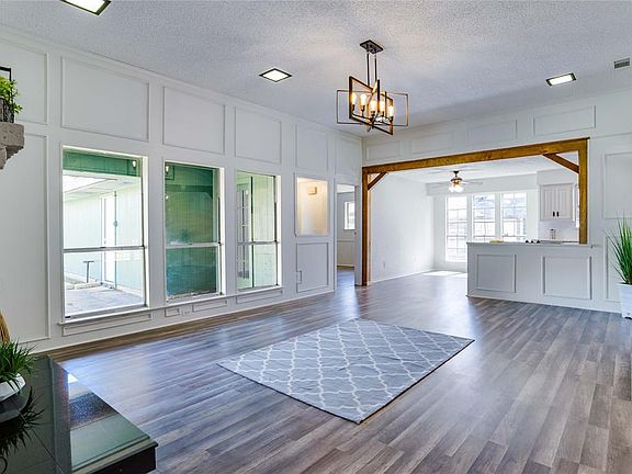 5th image of 326 Faircrest Dr