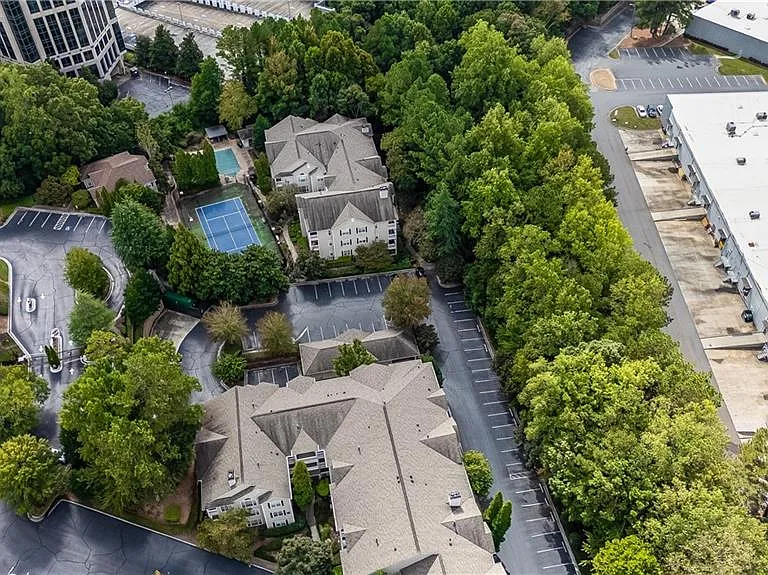 1250 Parkwood Cir SE #2201 — Photo 45