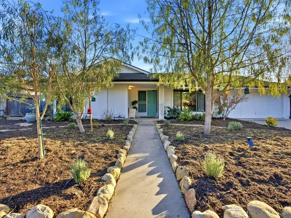 5805 Berkeley Rd, Goleta, CA 93117