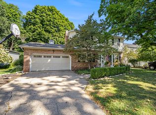 729 E Prospect St, Marshall, MI 49068