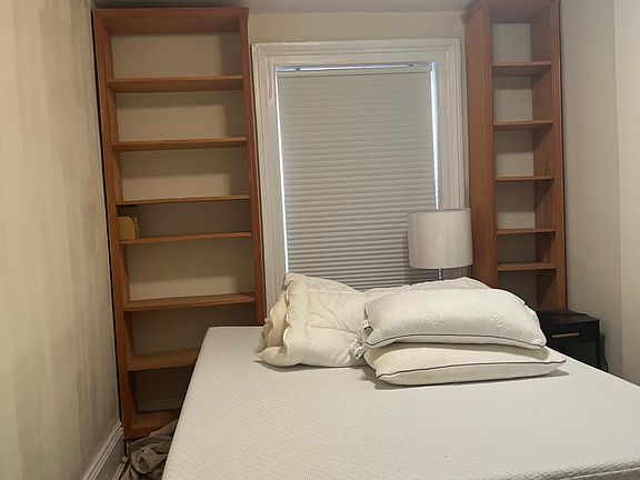 4th image of 248 E 32nd St APT 4A