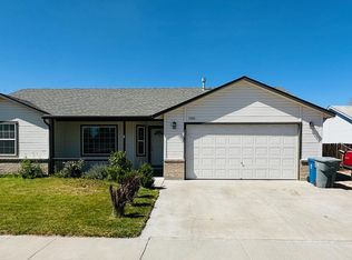 1560 Peregrine Dr, Mountain Home, ID 83647