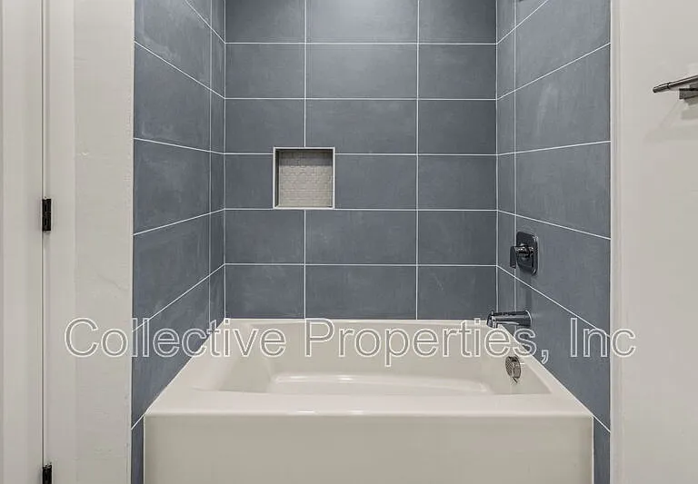 1507 Galveston St #102 — Photo 5