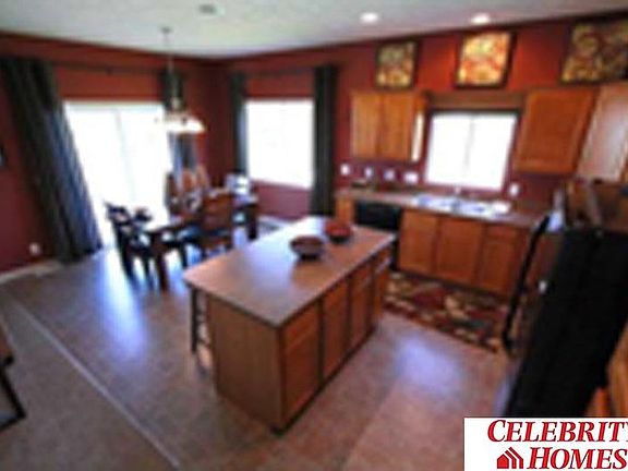 3rd image of 6621 Elm Hurst Dr
