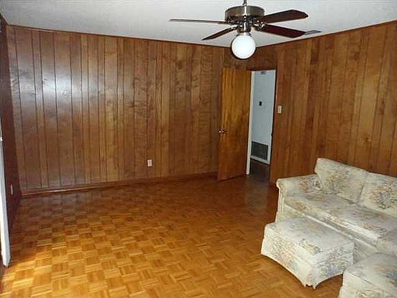 4th image of 4179 Lantern Ln S