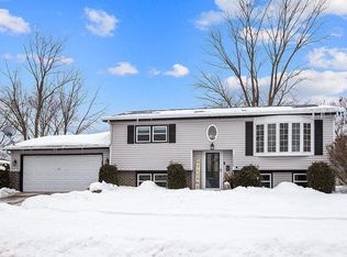 15550 Duncan Rd, Oak Forest, IL 60452