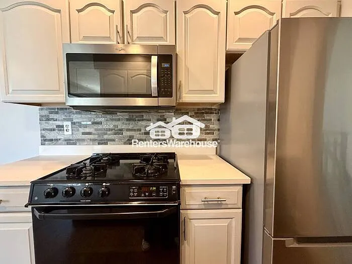 1782 S Trenton St #2 — Photo 6