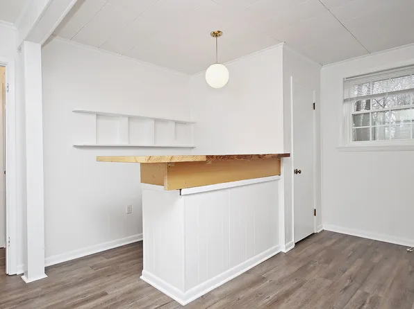 2423 Sunset Rd #B, Charlottesville, VA 22903