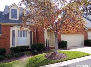9 The Oaks Cir, Birmingham, AL 35244