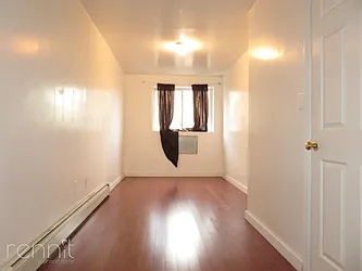Rented by Rennit Inc.