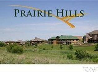 2808 W Latigo Trl, Sioux Falls, SD 57108