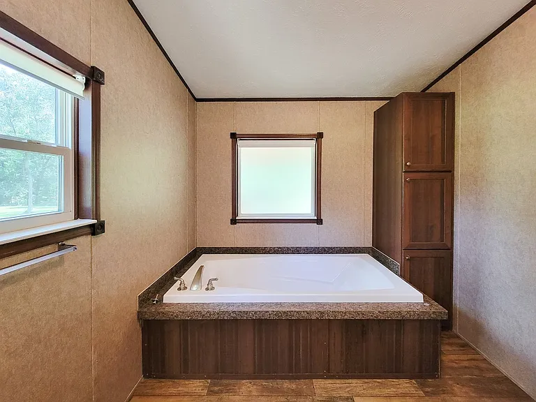 10754 S Lake Shore Dr — Photo 26