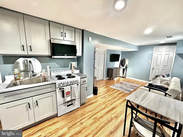 421 Nova Ave, Capitol Heights, MD 20743