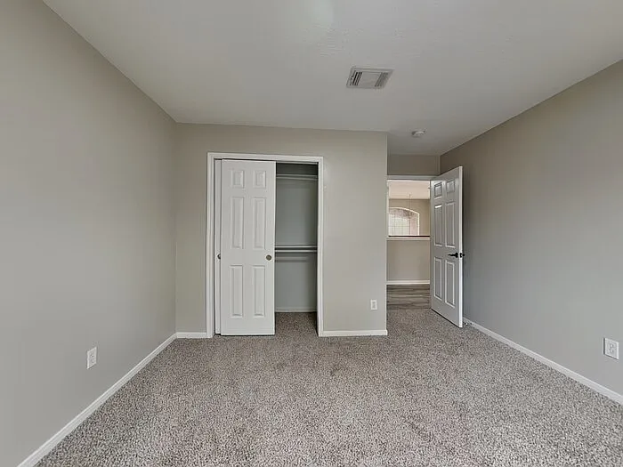 15535 Downford Dr — Photo 23