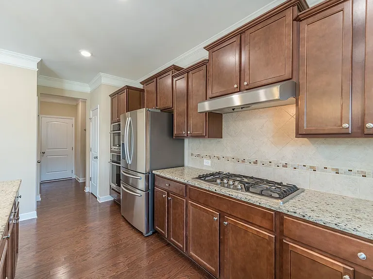 No fridge will be included although shown in the picture