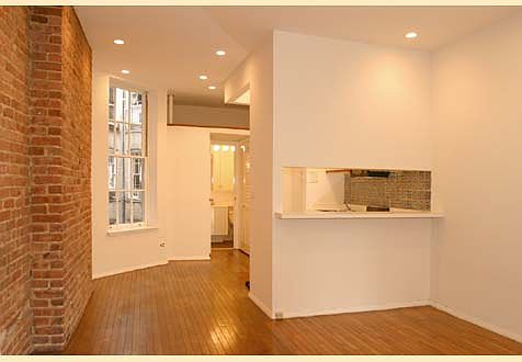 3rd image of 324 E 81st St APT 4rw