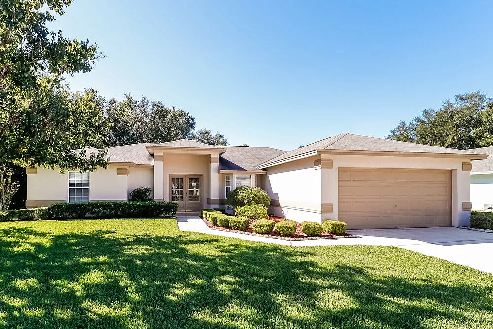 3 bed, 2.0 bath, 1525 sqft, $3,490 — Photo 1