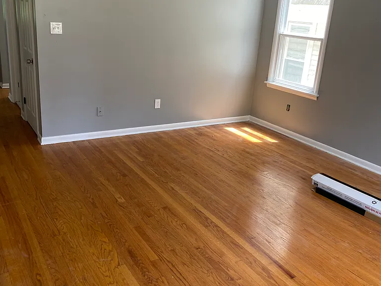 571 Morris St #1 — Photo 19