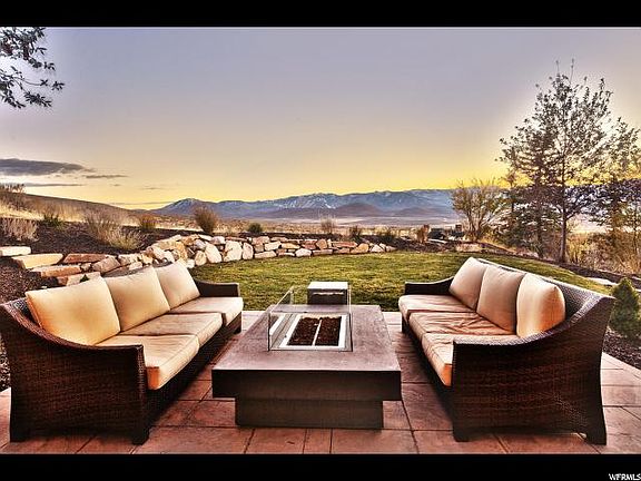 2nd image of 7098 Powderhorn Ct