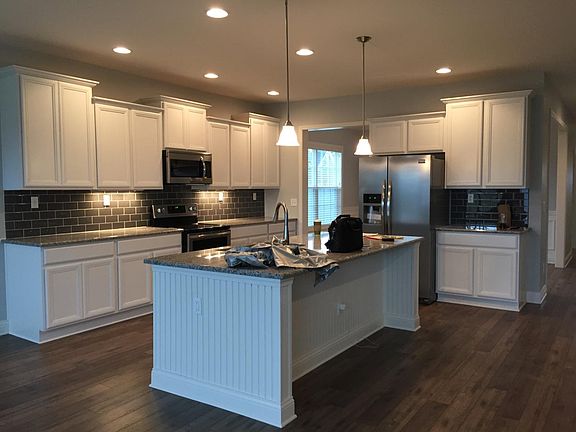 5th image of 3561 Blackwell Pl