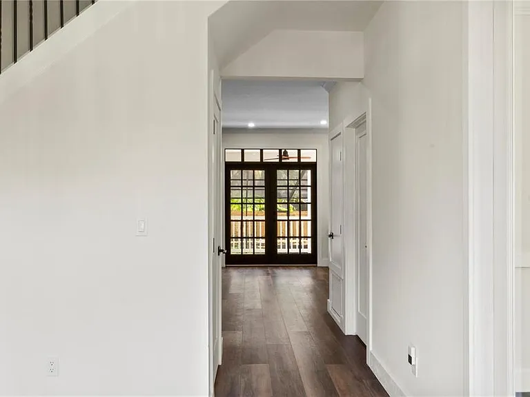 1368 Hibiscus Ave — Photo 5