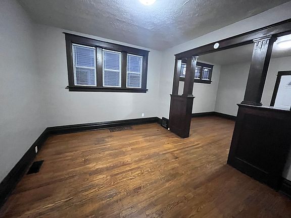 5th image of 332 E Masterson Ave #332