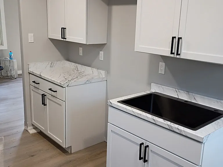 615 Orange St — Photo 3