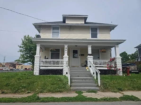 203 N 14th St, New Castle, IN 47362