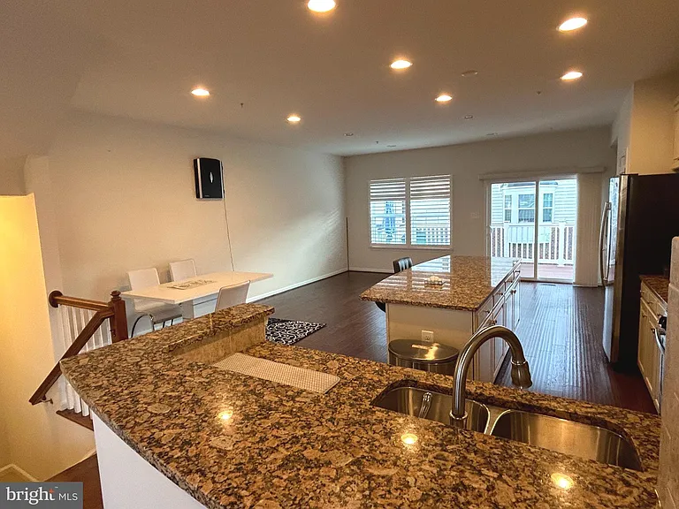 13312 Waterford Hills Blvd — Photo 13