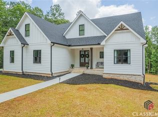 2247 Savage Rd, Bogart, GA 30622