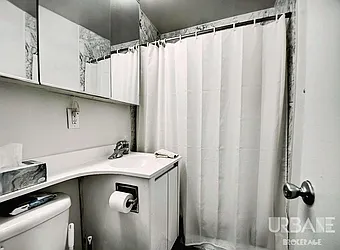 Rented by Urbane Brokerage