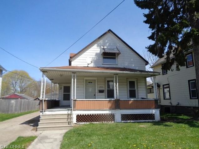 1st image of 1735 Oakdale Ave