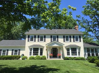 100 Marion Ave, Lake Forest, IL 60045