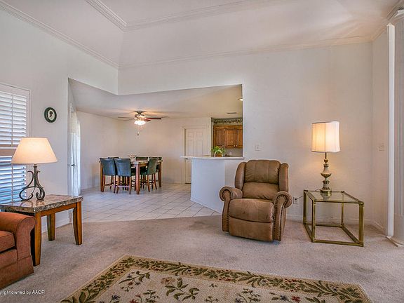 5th image of 6518 Bayberry Ln