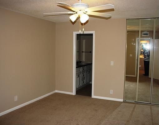 5th image of 6186 SE Riverboat Dr